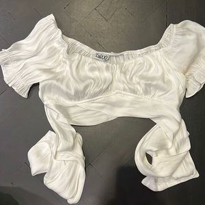 Taroo crop top with this that wraps around